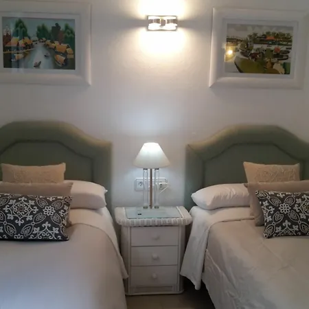Holiday home Sea Dreams House